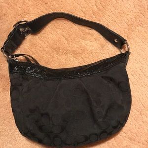 Black medium Coach purse